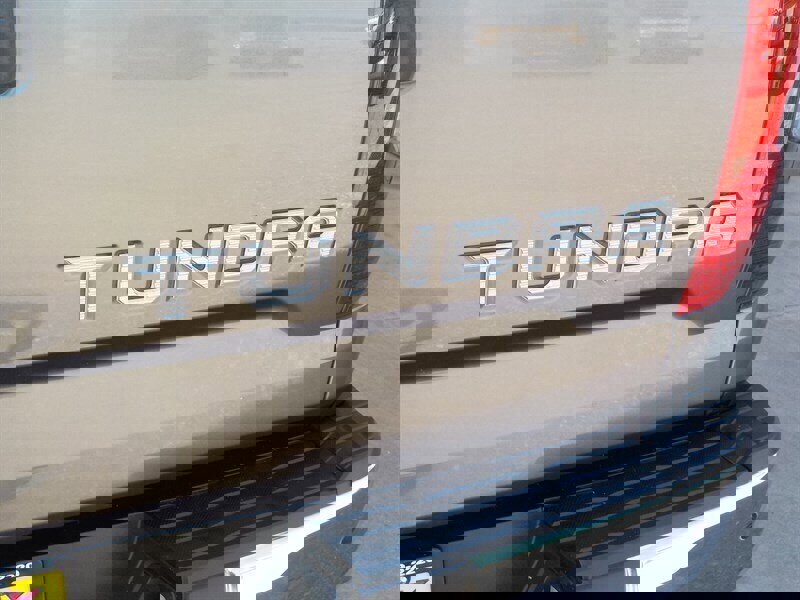 Used 2014 Toyota Tundra Limited w/ Limited Premium Package image 36