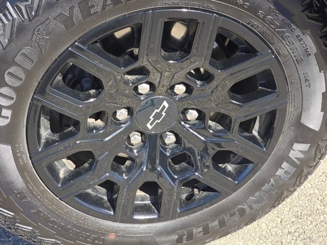 Used 2024 Chevrolet Colorado Trail Boss w/ Advanced Trailering Package image 22