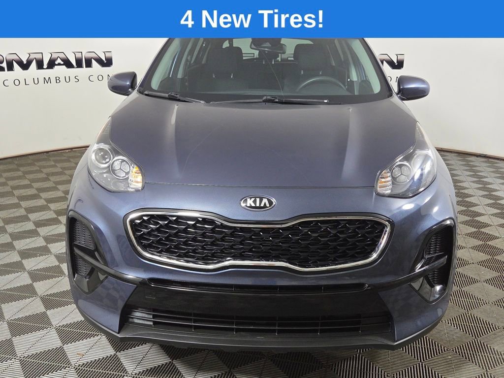 Used 2022 Kia Sportage LX image 2