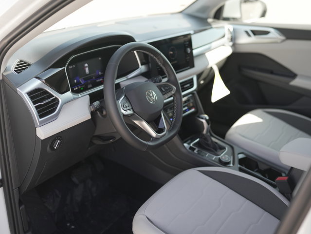 New 2025 Volkswagen Taos SE AWD/4WD image 12