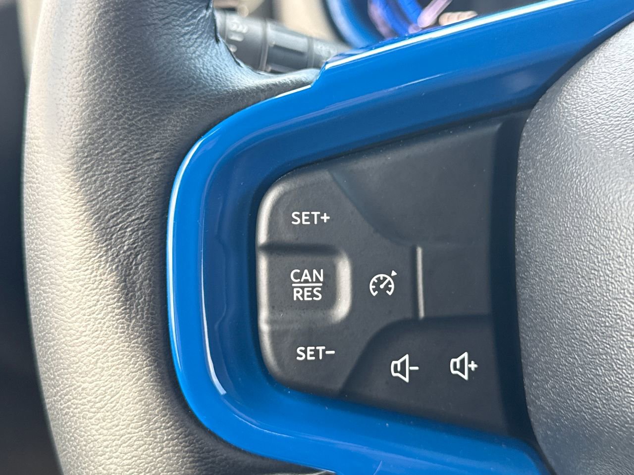 Used 2023 Ford Bronco Black Diamond image 28