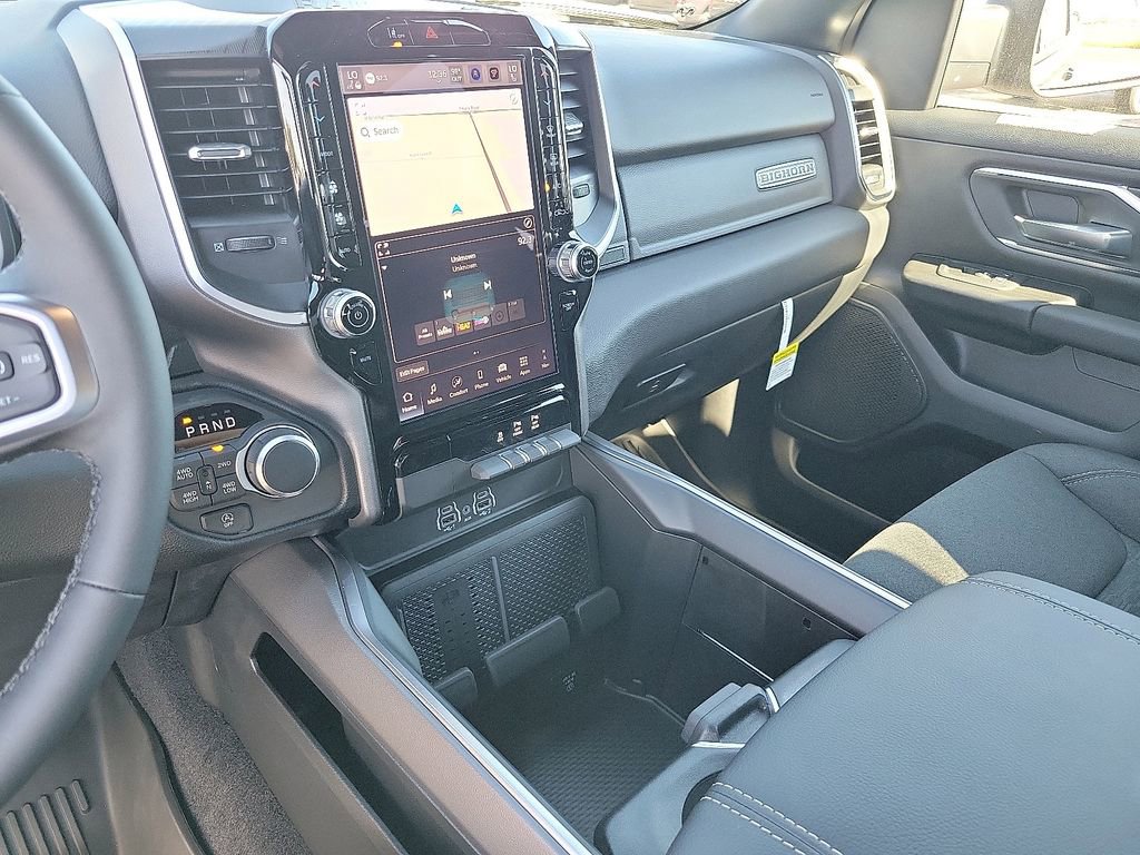 New 2026 RAM 1500 4x4 Crew Cab image 20