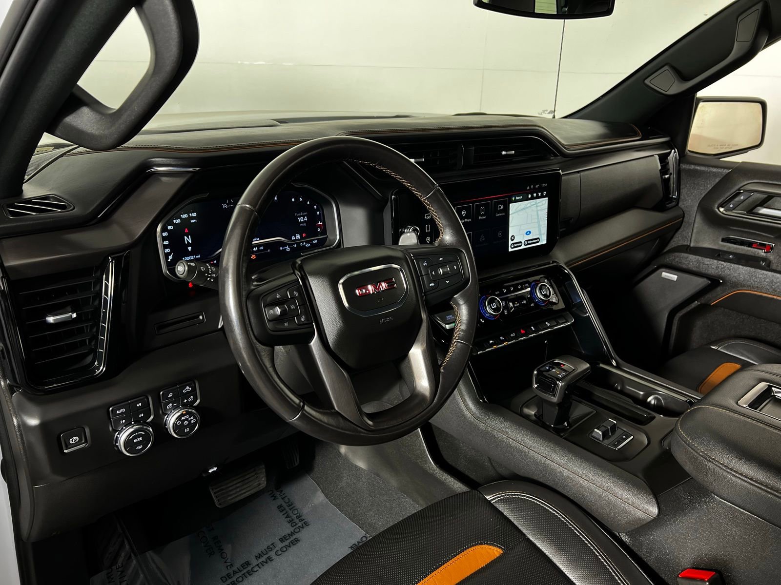 Used 2022 GMC Sierra 1500 AT4 w/ AT4 Preferred Package image 11