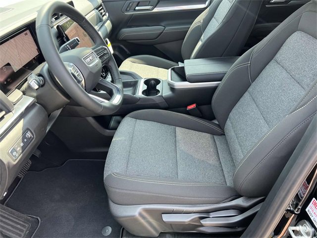 New 2026 GMC Terrain Elevation image 17