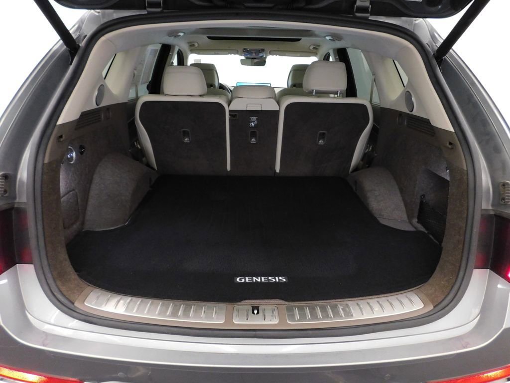 Used 2024 Genesis GV80 2.5T w/ Prestige Package image 12