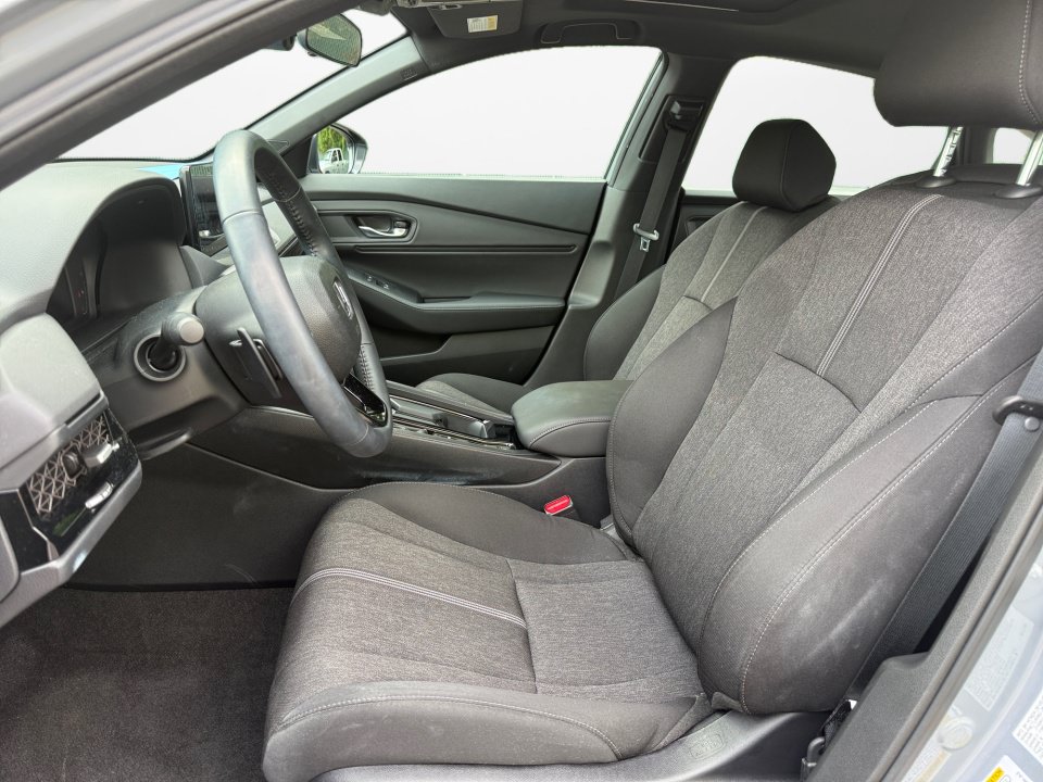 Used 2026 Honda Accord Sport image 9