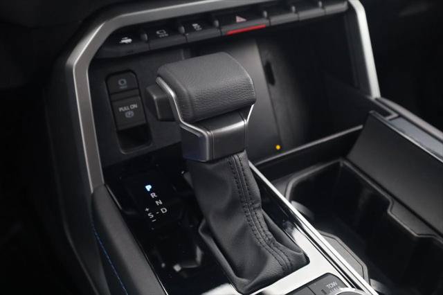 Certified 2025 Toyota Sequoia Platinum AWD/4WD image 18