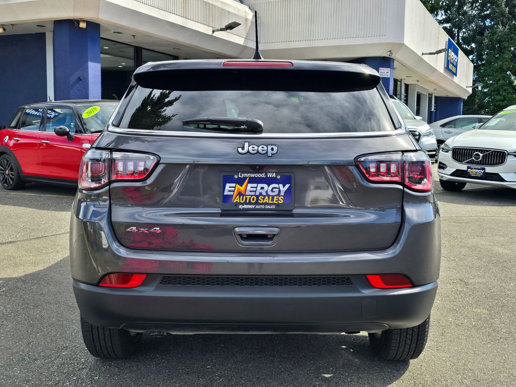 Used 2024 Jeep Compass Sport AWD/4WD image 7