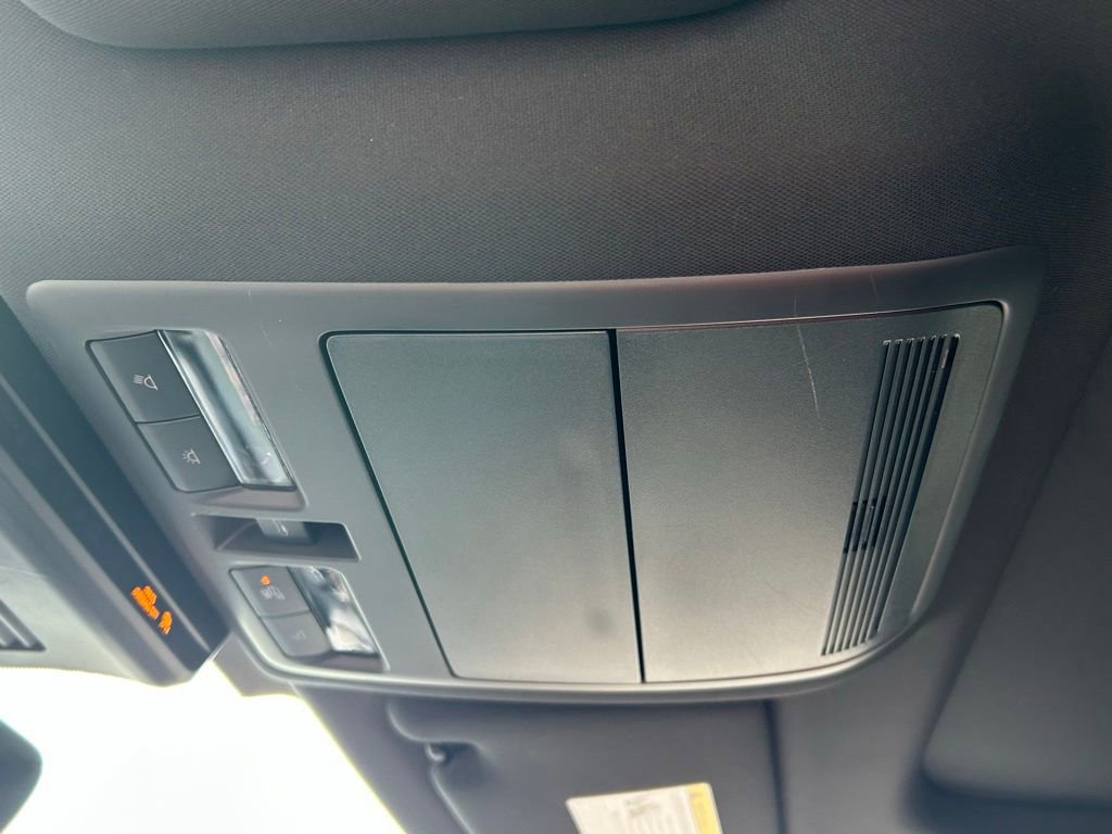 Used 2025 MAZDA CX-90 Plug-In Hybrid w/ Premium Plus image 40