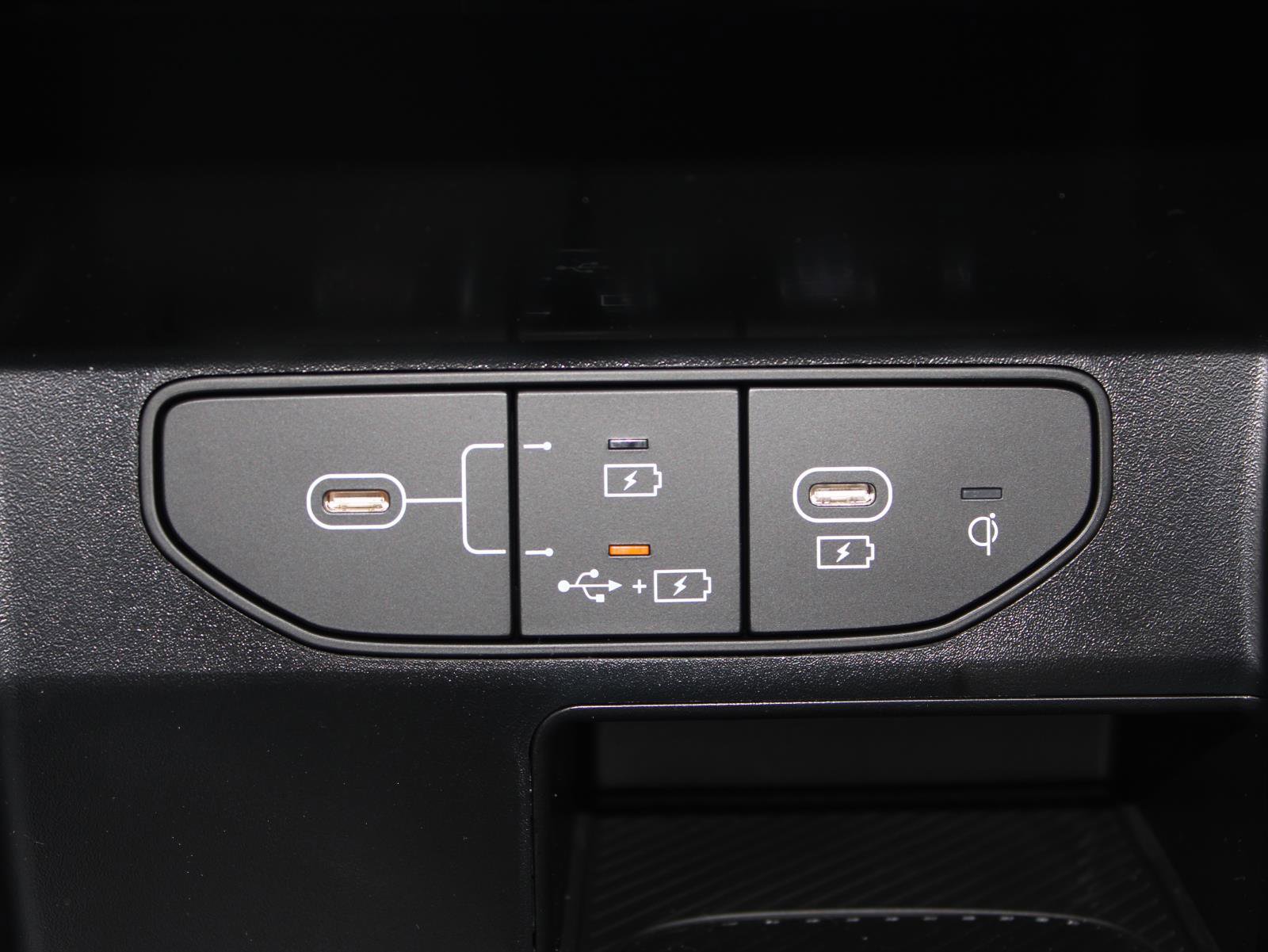 New 2026 Kia Sorento SX image 31