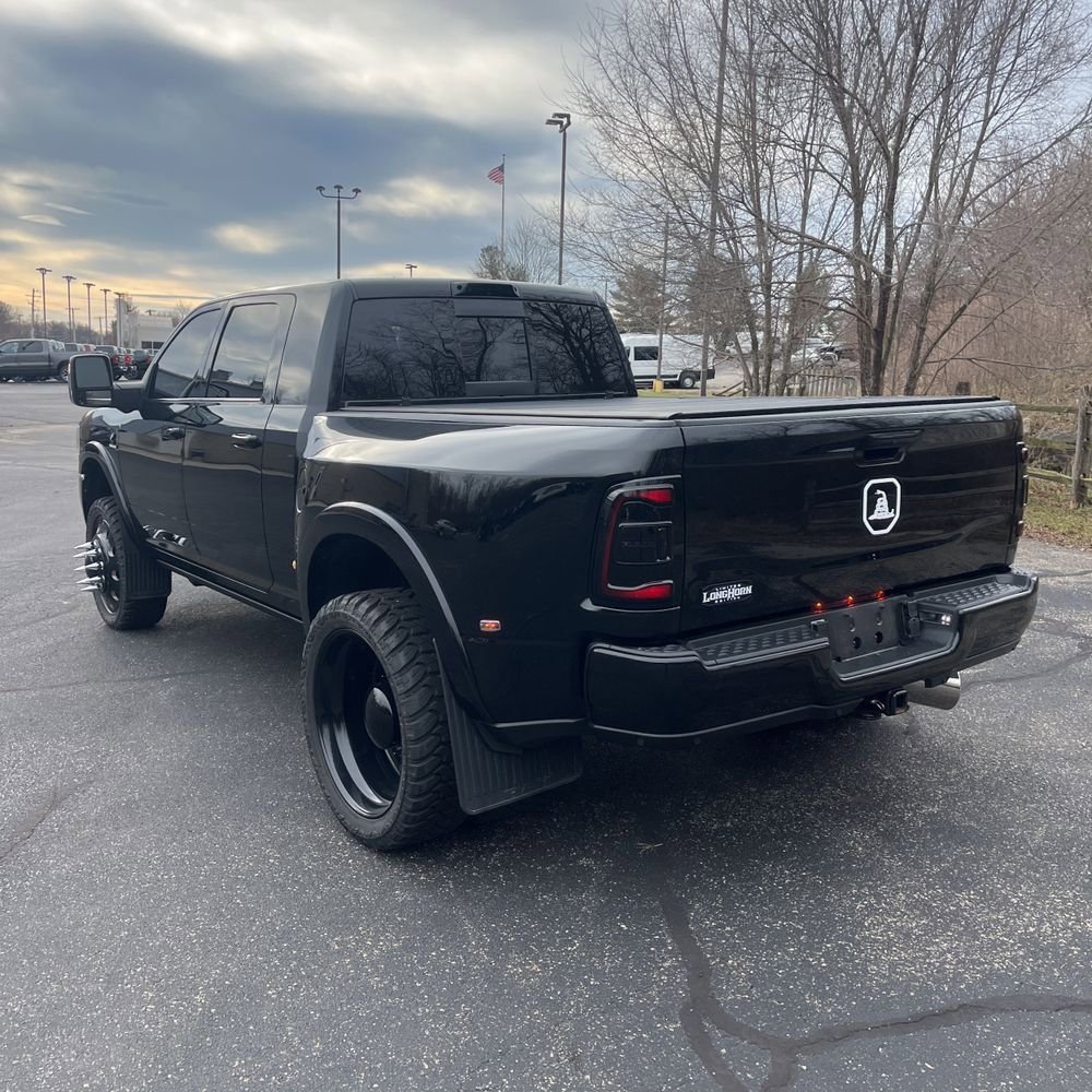 Used 2024 RAM 3500 Limited w/ Safety Group image 5