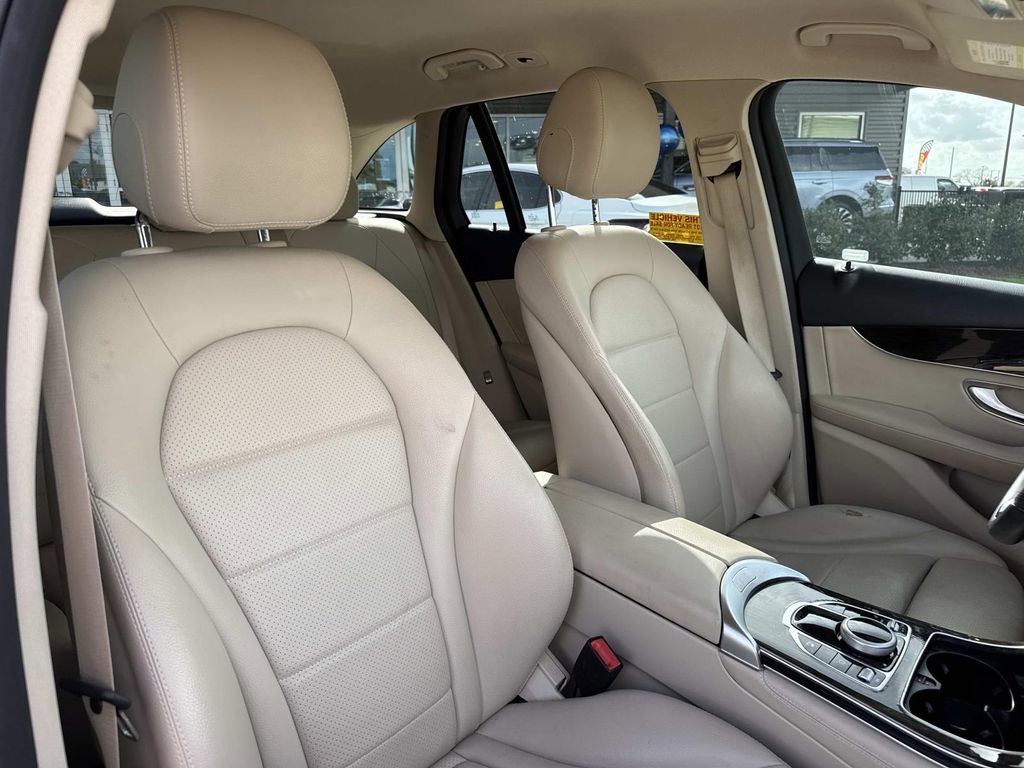 Used 2017 Mercedes-Benz GLC 300 image 12