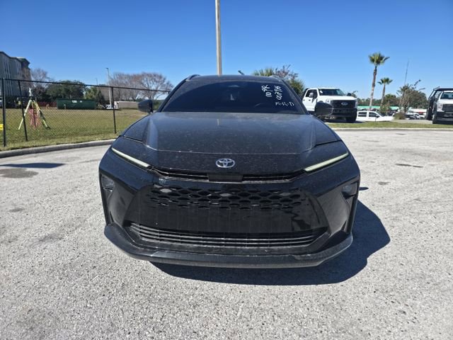 Used 2025 Toyota Crown Signia image 3