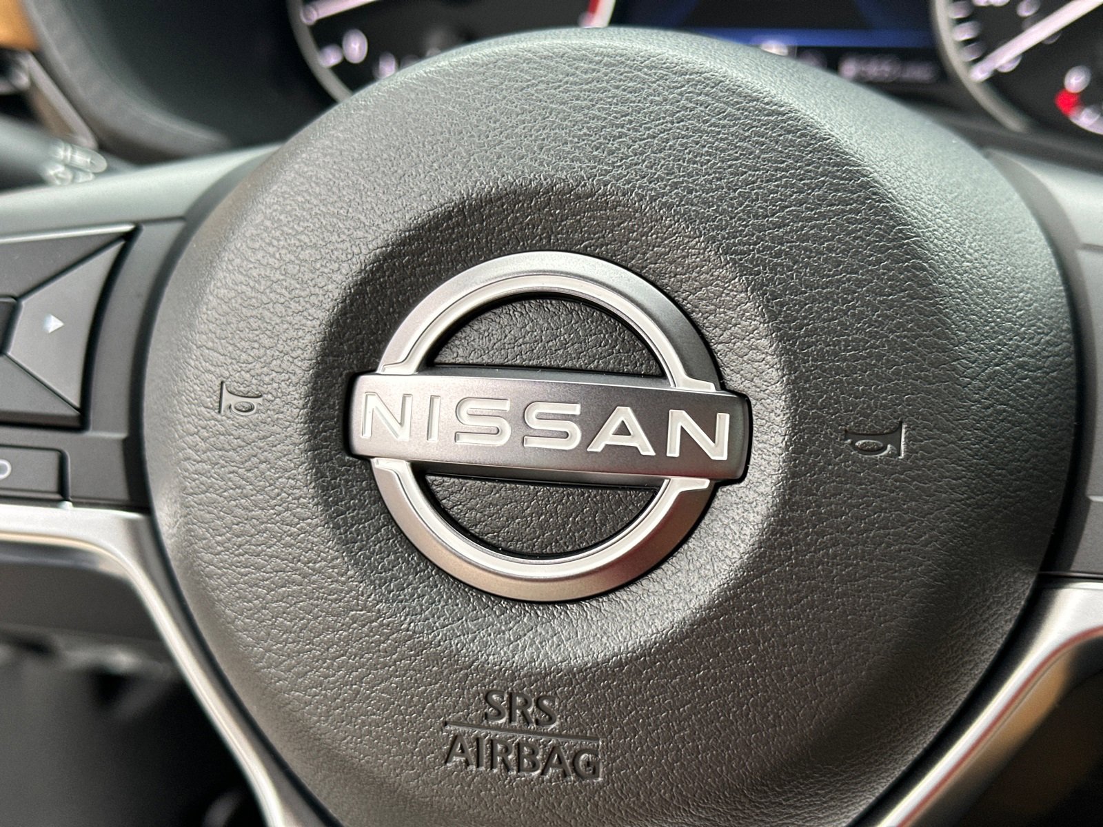 New 2025 Nissan Sentra SV w/ SV Premium Package image 24