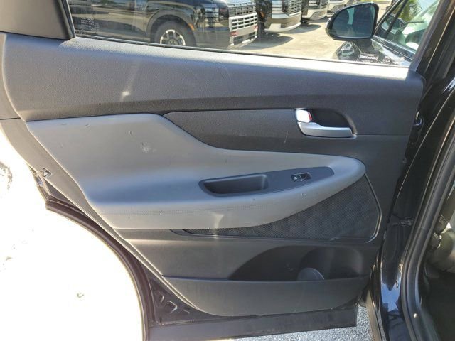 Certified 2023 Hyundai Santa Fe SEL image 9