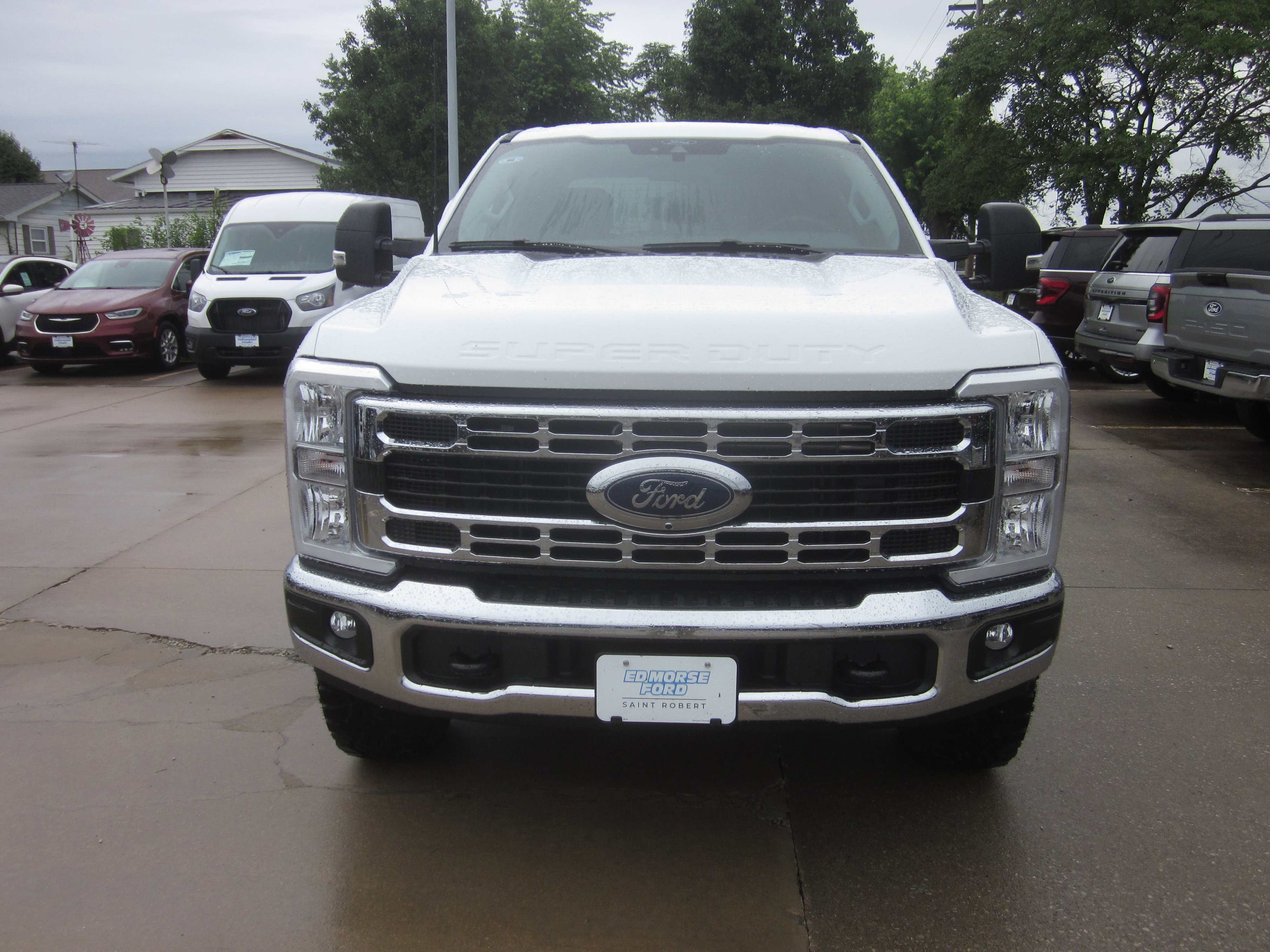 New 2025 Ford F350 XLT w/ Tremor Off-Road Package image 2