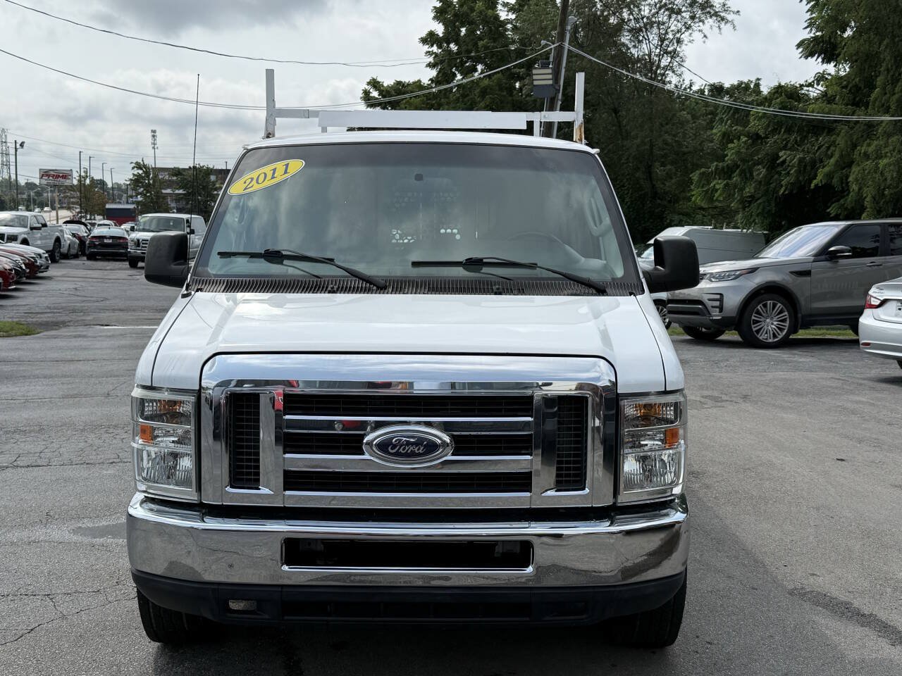 Used 2011 Ford E-250 and Econoline 250 w/ PWR Group RWD image 3