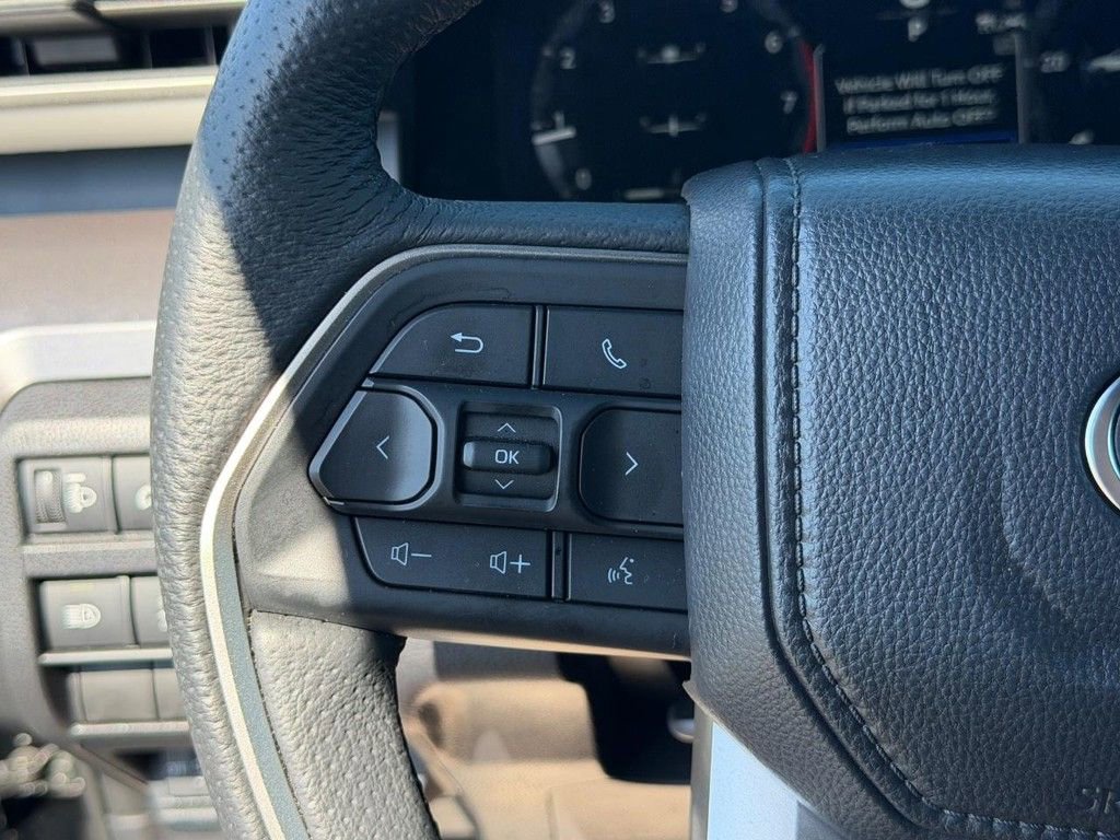 Used 2025 Toyota Tacoma TRD Sport AWD/4WD image 19