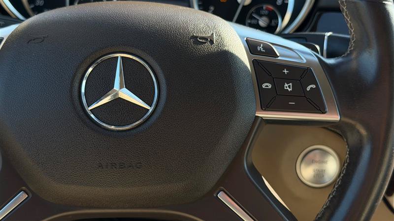 Used 2015 Mercedes-Benz GL 450 4MATIC image 31
