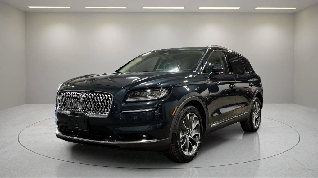 Certified 2023 Lincoln Nautilus Reserve AWD/4WD image 18