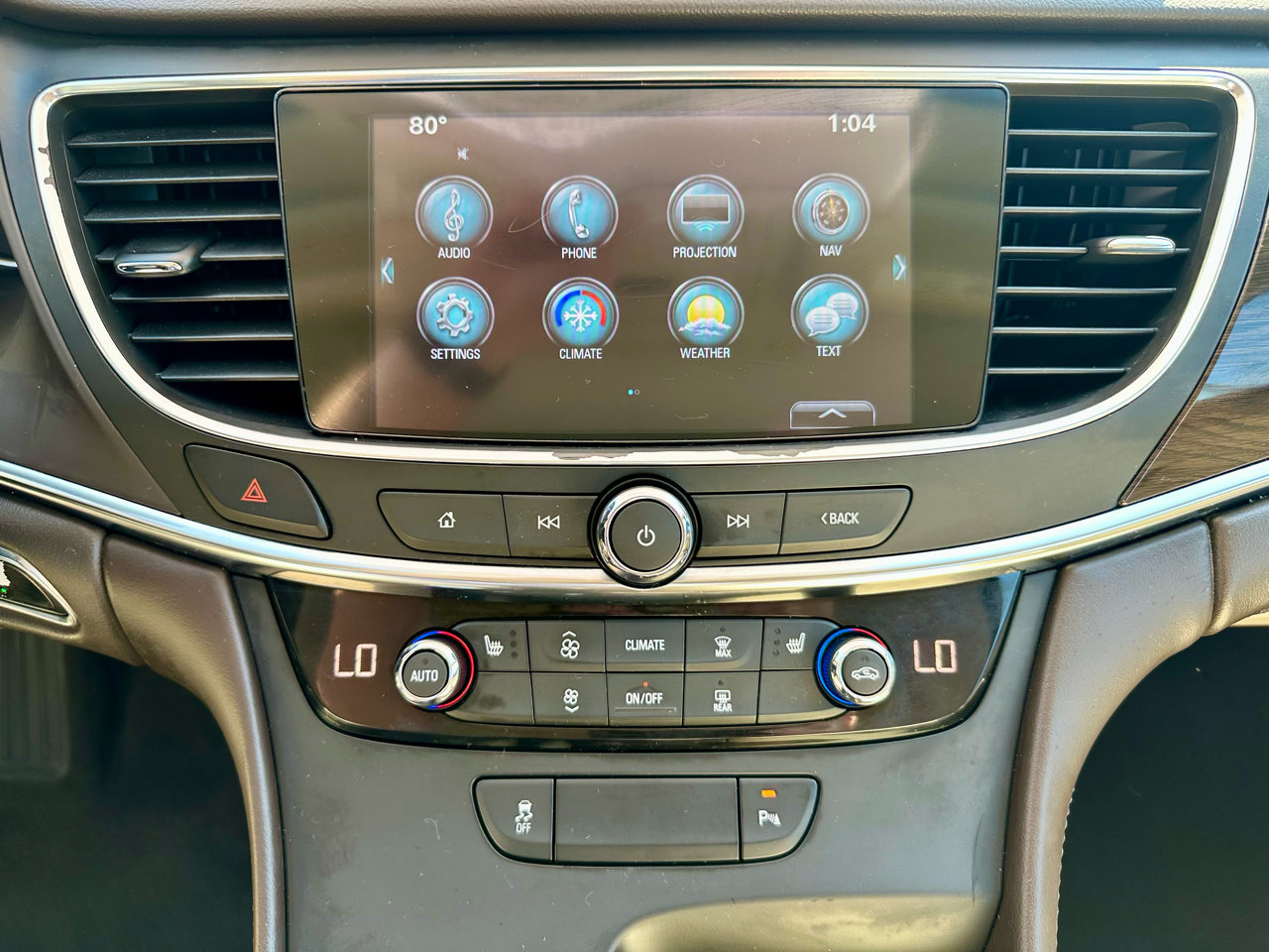 Used 2017 Buick LaCrosse Essence w/ Sights and Sounds Package image 20