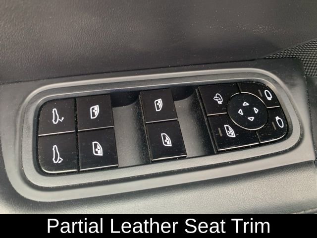 Used 2019 Porsche Cayenne S image 19