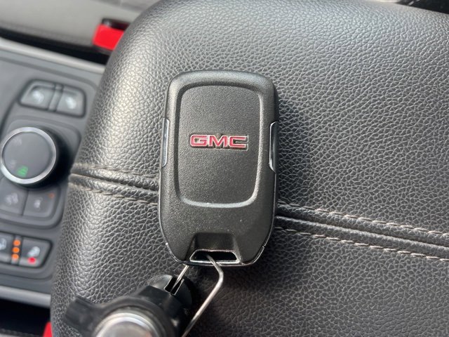 Used 2023 GMC Terrain SLE w/ Driver Convenience Package image 66