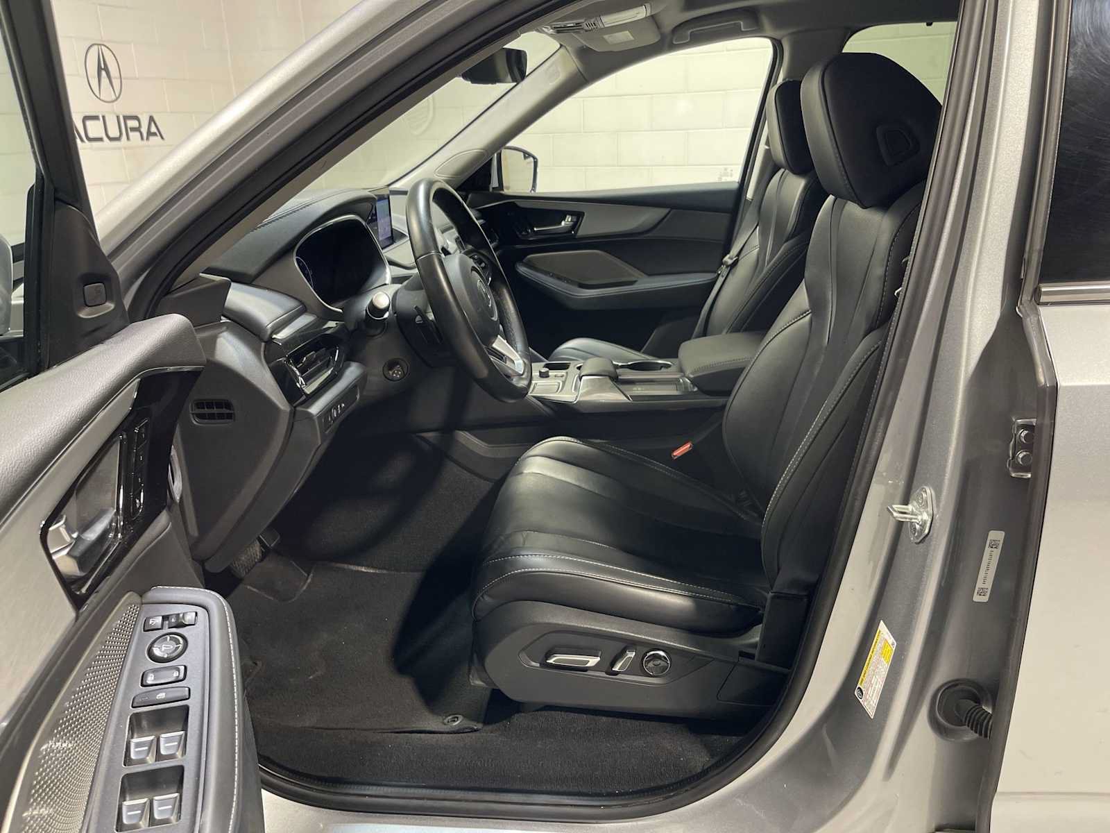 Used 2024 Acura MDX SH-AWD w/ Technology Package video 2