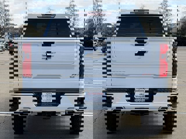 Used 2023 Chevrolet Silverado 1500 RST w/ Z71 Off-Road Package image 5