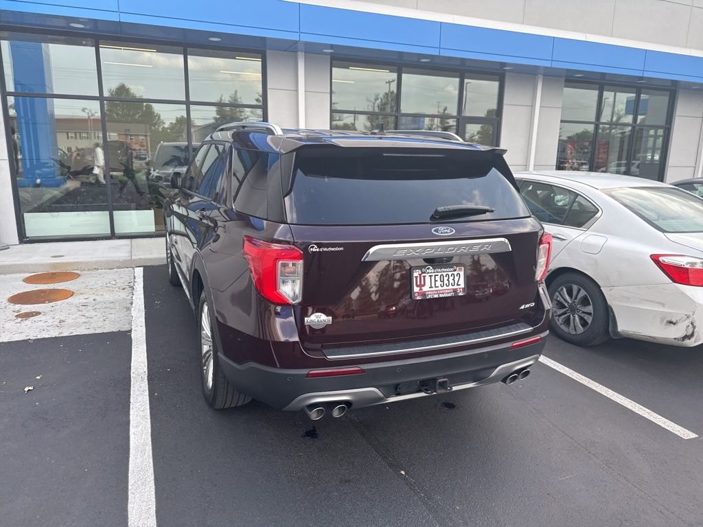 Used 2023 Ford Explorer King Ranch w/ Technology Package AWD/4WD image 9
