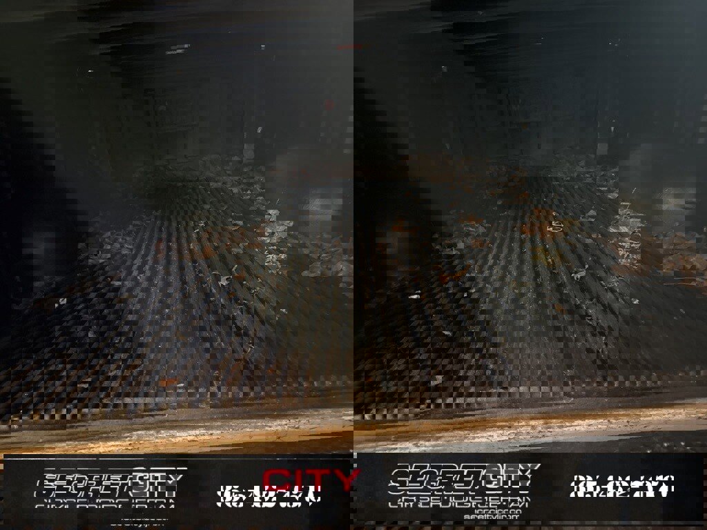 Used 2012 Toyota Tundra 4x4 Double Cab image 17