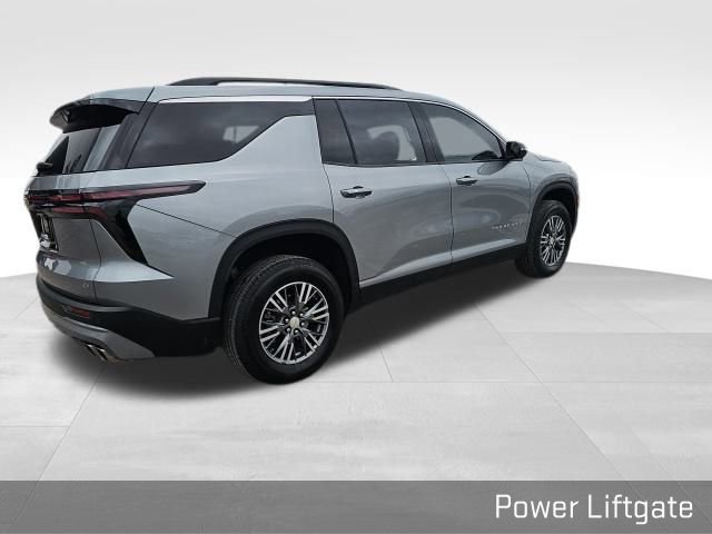 Used 2024 Chevrolet Traverse LT image 23