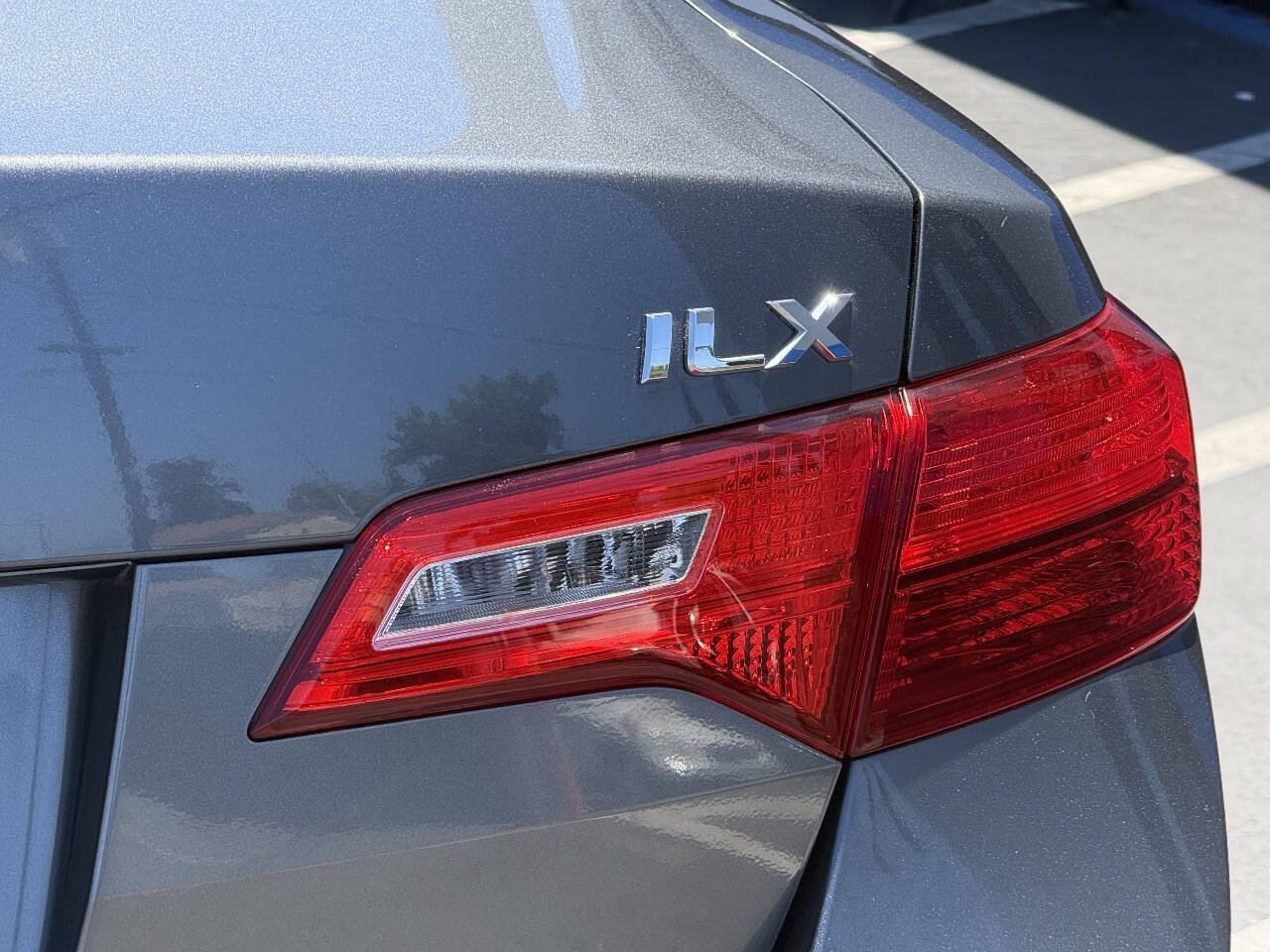 Used 2014 Acura ILX w/ Technology Package FWD image 25