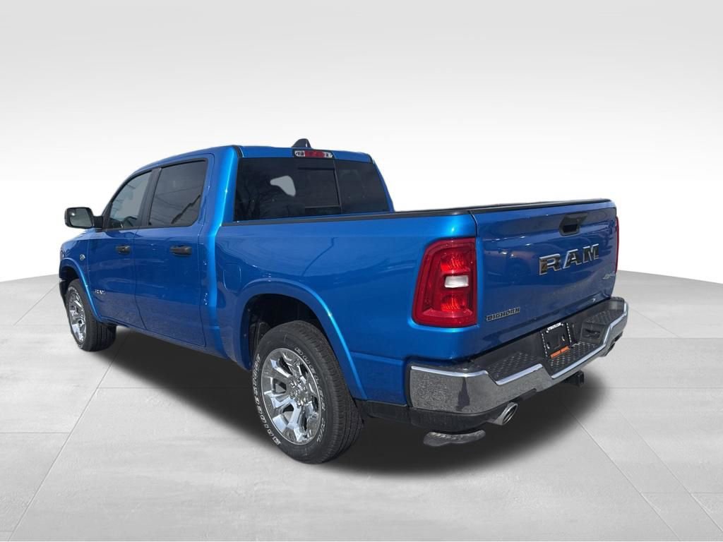 New 2026 RAM 1500 4x4 Crew Cab image 3