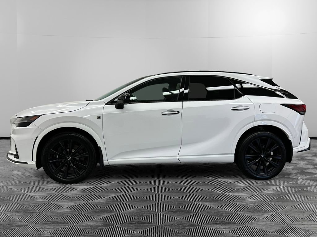 Used 2024 Lexus RX 500h F Sport AWD/4WD image 2