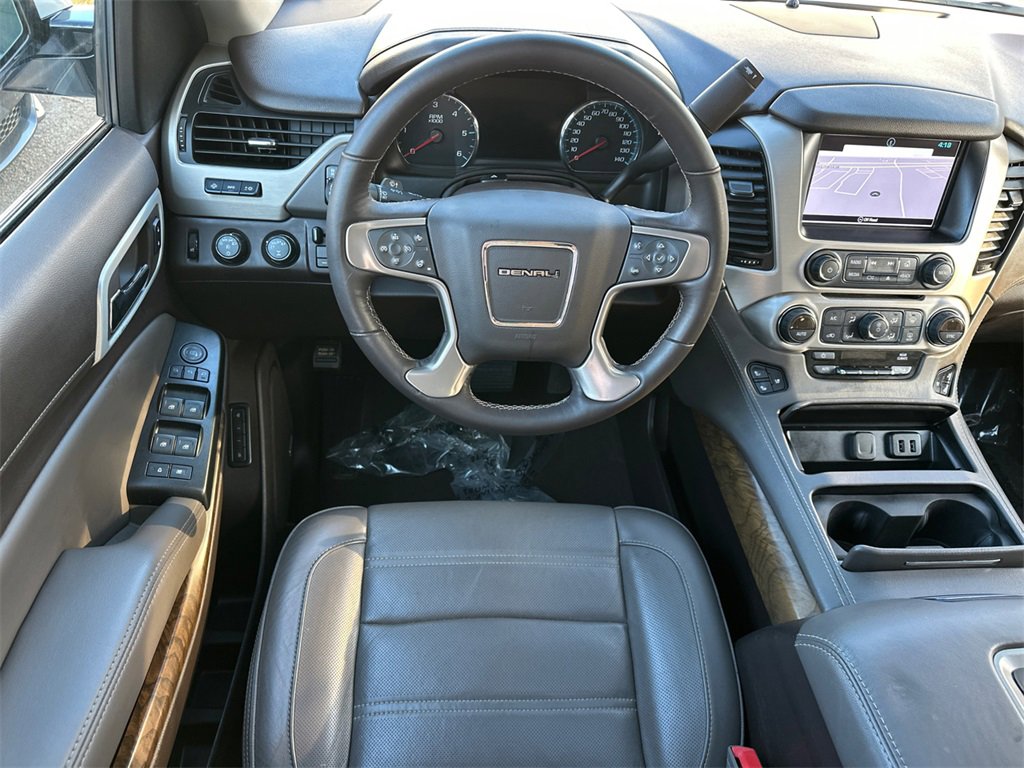 Used 2019 GMC Yukon XL Denali w/ Denali Ultimate Package image 27