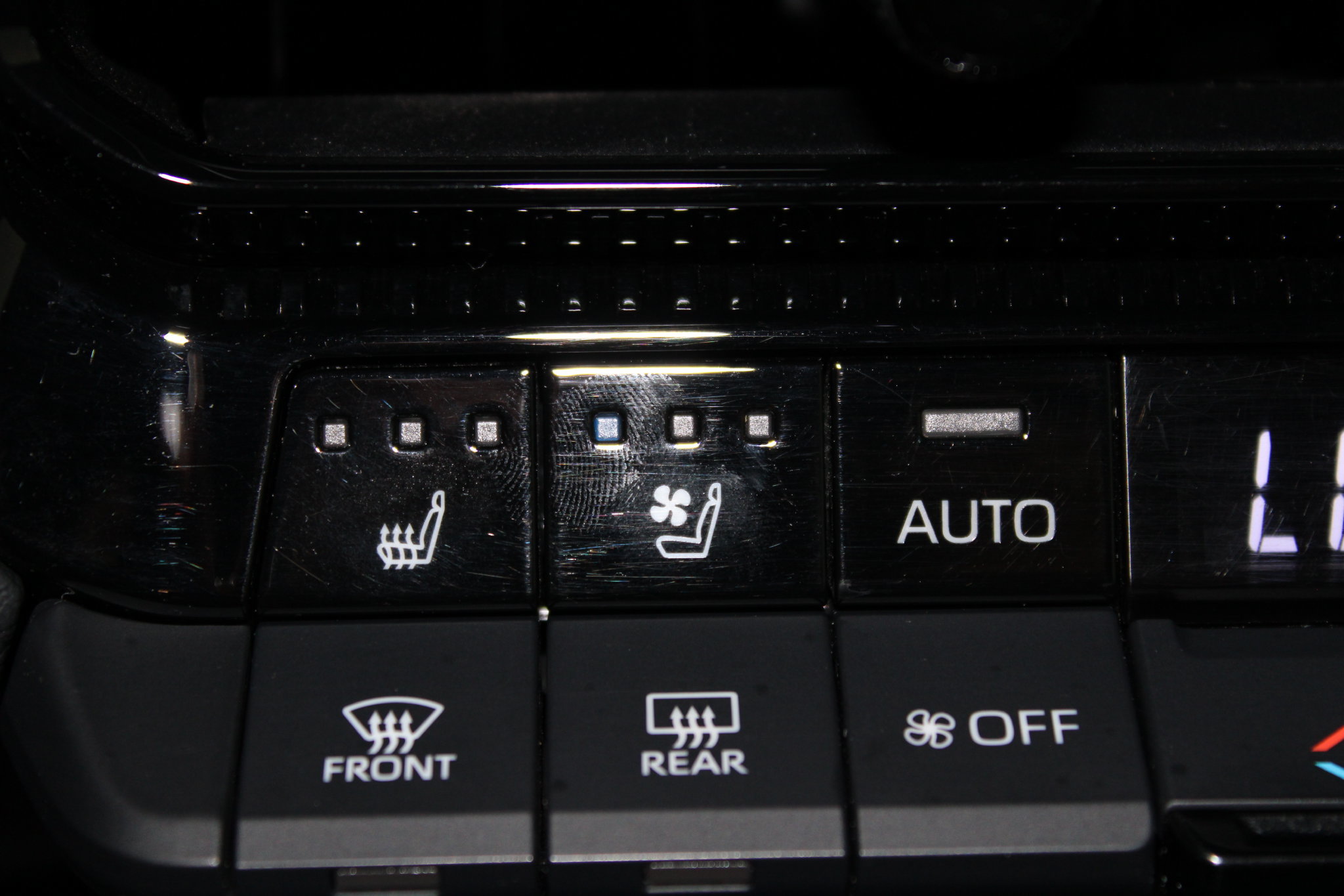 Used 2024 Toyota Land Cruiser AWD/4WD image 37