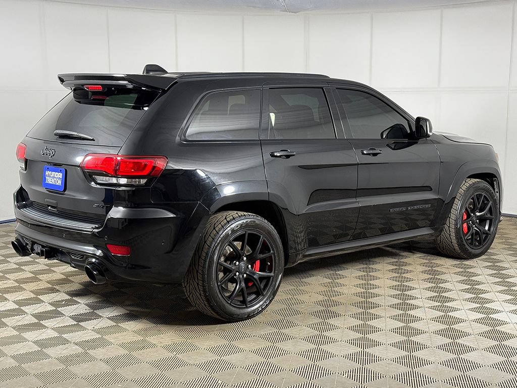 Used 2018 Jeep Grand Cherokee SRT w/ Trailer Tow Group IV AWD/4WD image 14