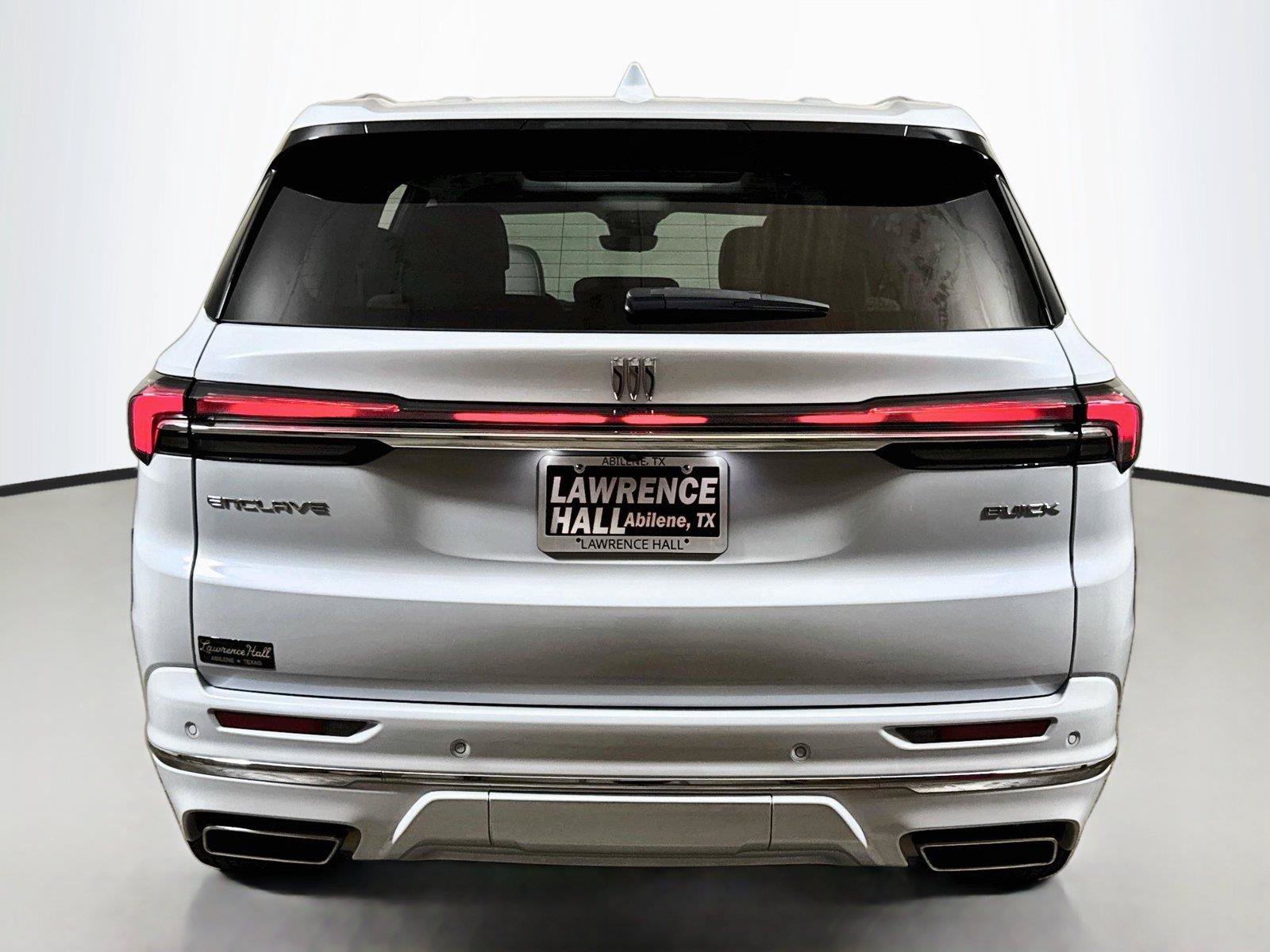 Certified 2026 Buick Enclave Avenir w/ Super Cruise Package FWD image 5