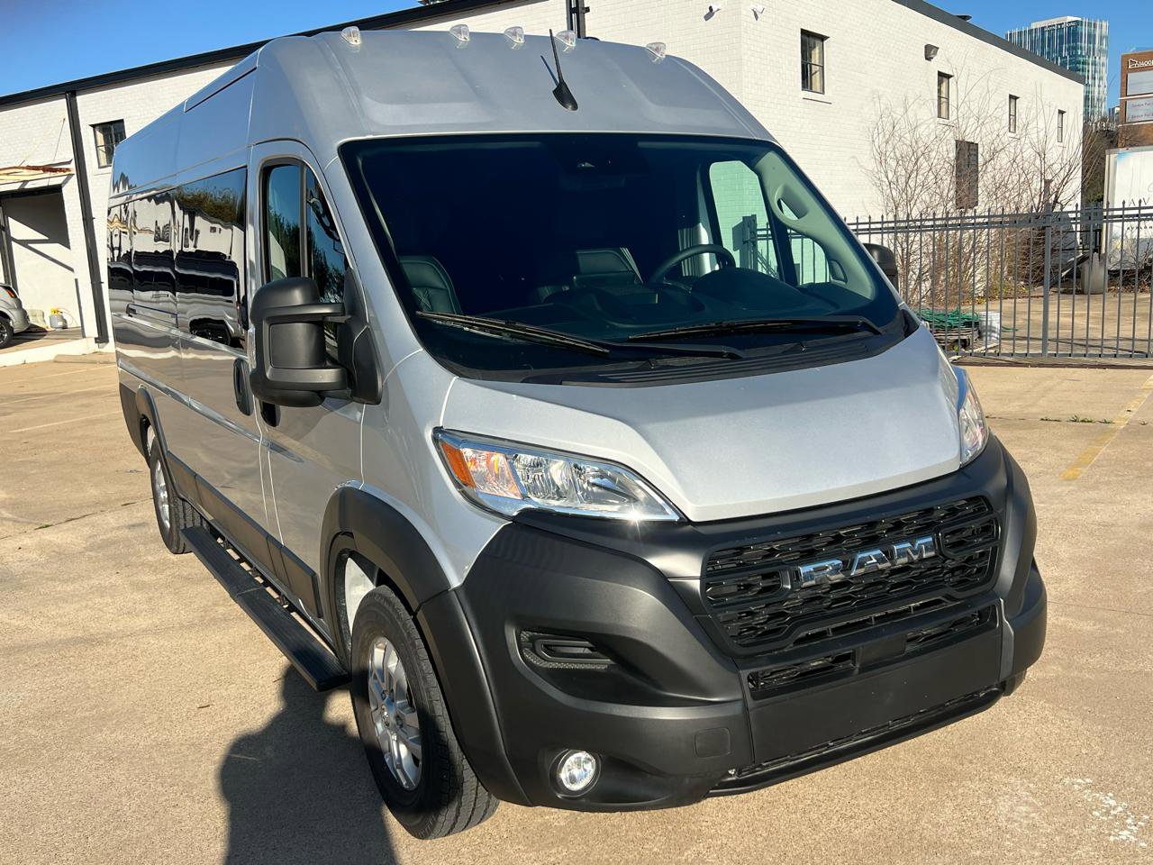 Used 2023 RAM ProMaster 3500 w/ Premium Convenience Group B image 4