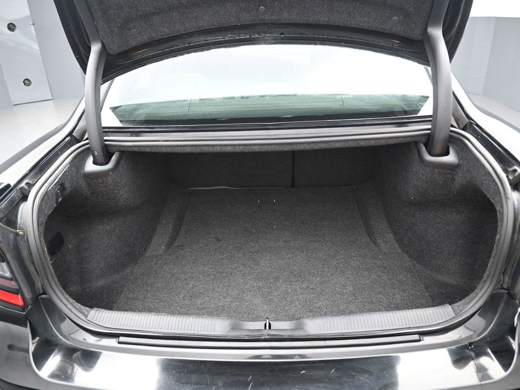 Used 2019 Dodge Charger SXT image 26