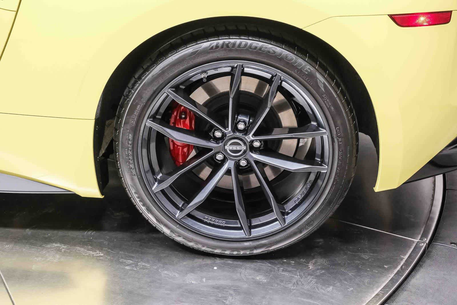 Used 2024 Nissan Z Performance w/ Floor Mat Package RWD image 9