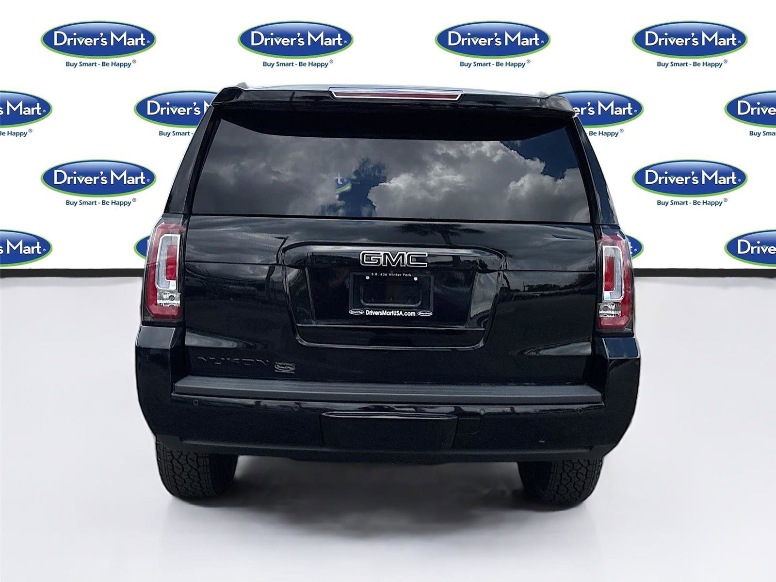 Used 2016 GMC Yukon SLT w/ Open Road Package image 6