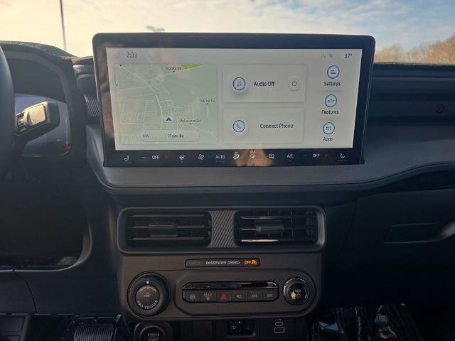 Certified 2025 Ford Maverick Lariat w/ Black Appearance Package image 29