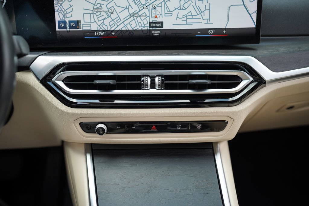 Used 2023 BMW 330e w/ Driving Assistance Package image 33