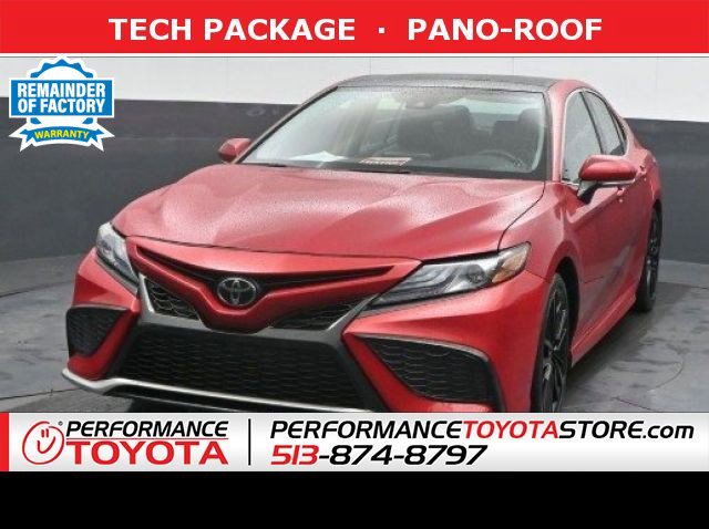 Used 2021 Toyota Camry XSE image 1