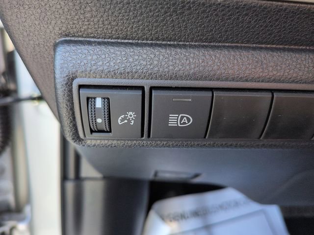 Used 2026 Toyota Corolla LE FWD image 15