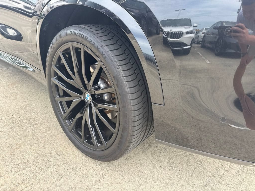 Used 2022 BMW X5 sDrive40i w/ M Sport Package RWD image 11