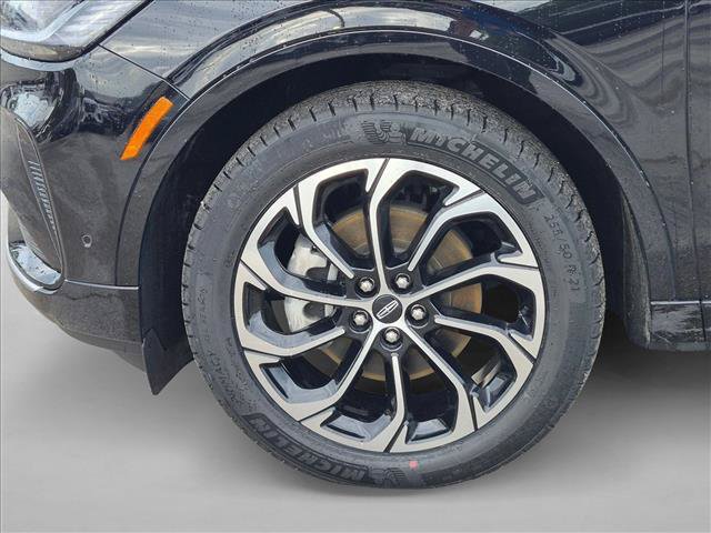Used 2024 Lincoln Nautilus Reserve w/ Equipment Group 202A AWD/4WD image 22