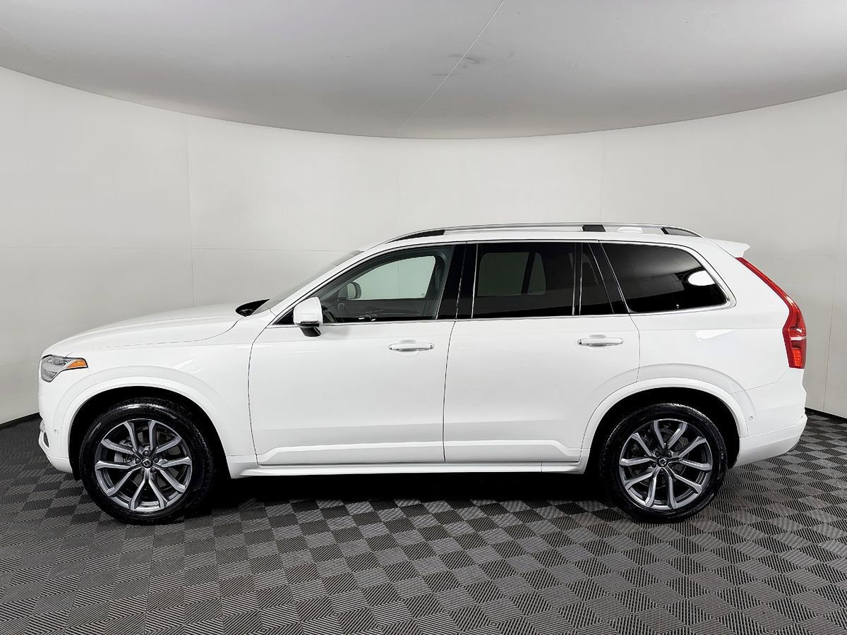 Used 2019 Volvo XC90 T6 Momentum w/ Protection Package Premier AWD/4WD image 18